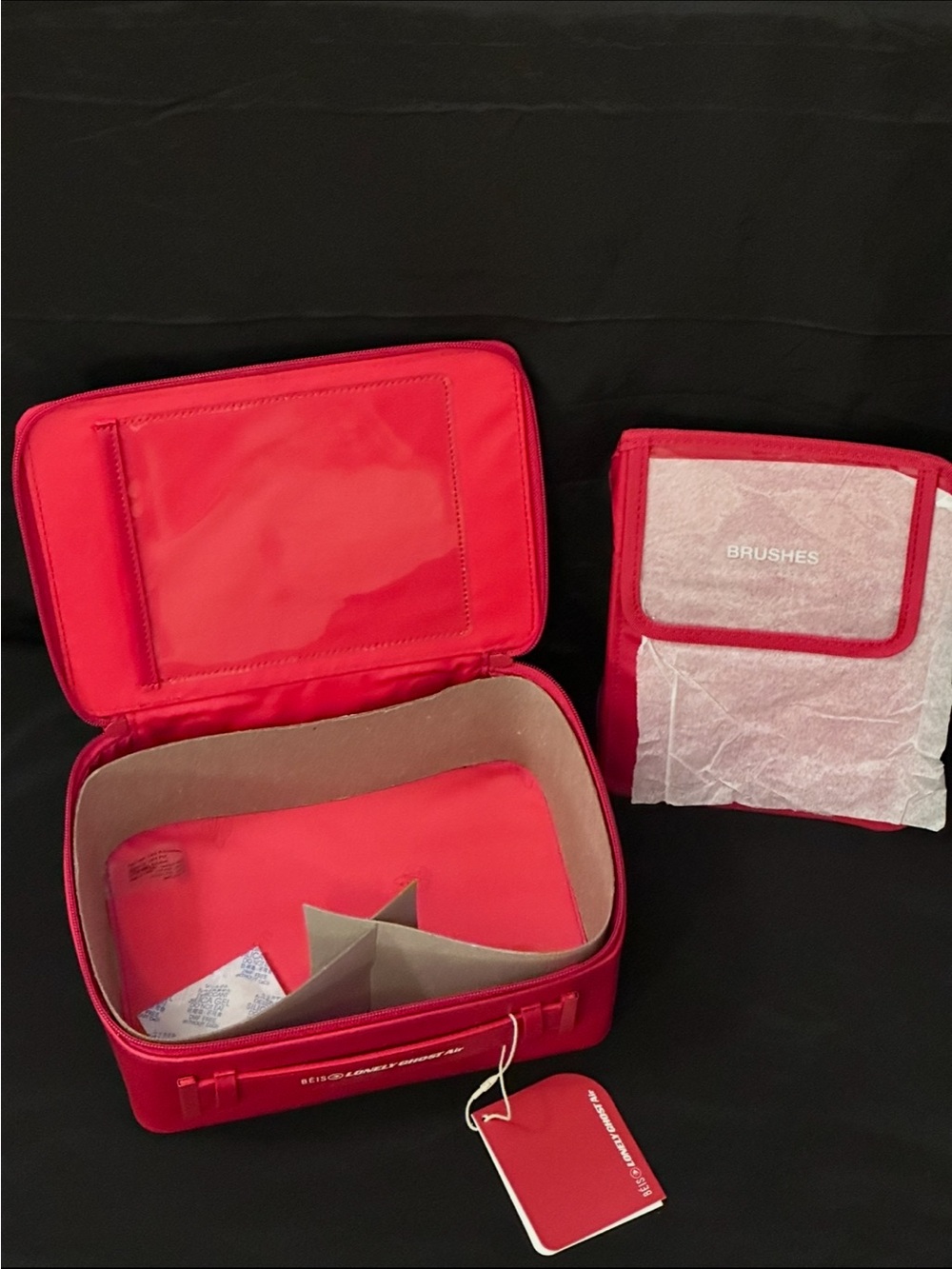 BÉIS x Lonely Ghost The Cosmetic Case in Text Me Red — Limited Edition - Picture 5 of 5